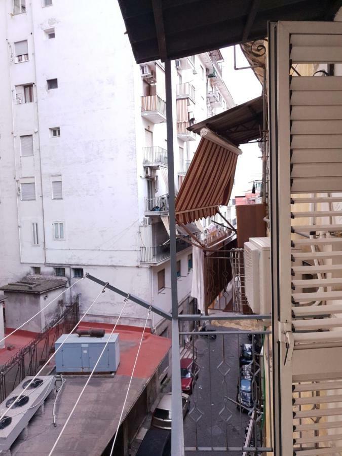 Nanas Apartman Nápoly Kültér fotó